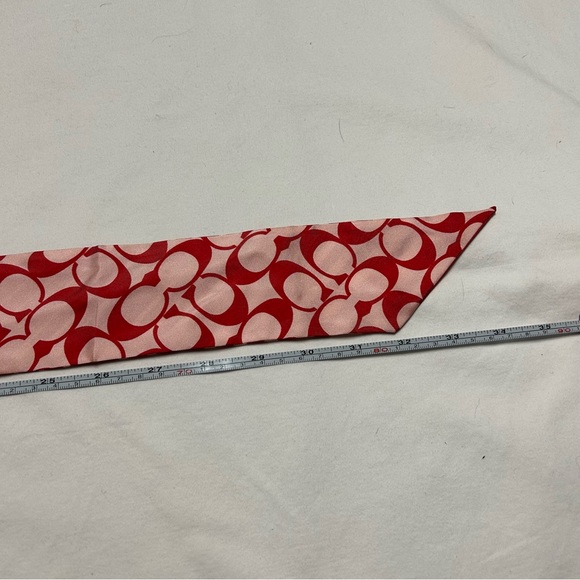 Coach Signature Print Silk Skinny Scarf - Picture 5 of 6